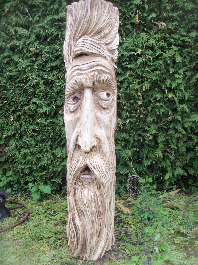 wood spirit en chêne. H:130 cm